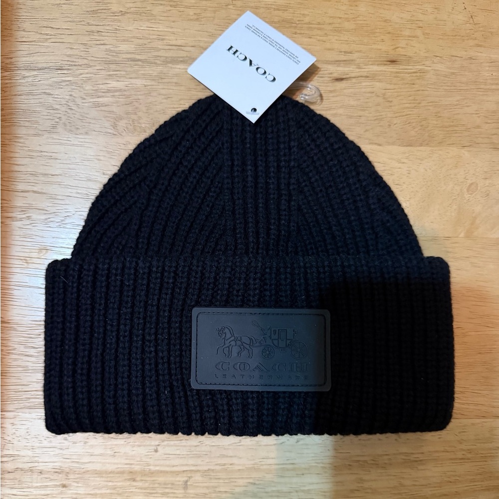 Coach Women’s Classic Beanie New with tags - Picture 5 of 7